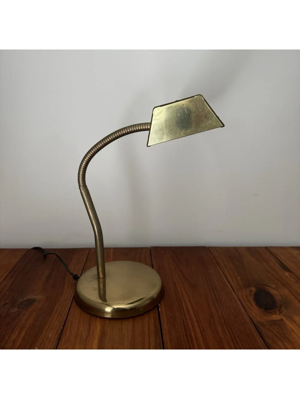 Vintage MCM Tensor Lamp Brass Adjustable Gooseneck Desk Piano Bankers Lamp